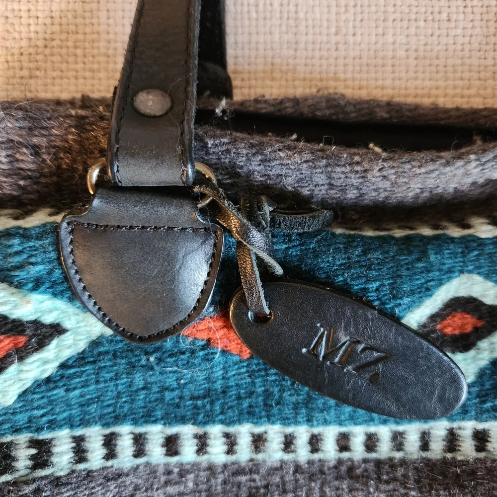 Handmade Oaxacan Patterned Tote Bag with Black Straps - Picture 3 of 8